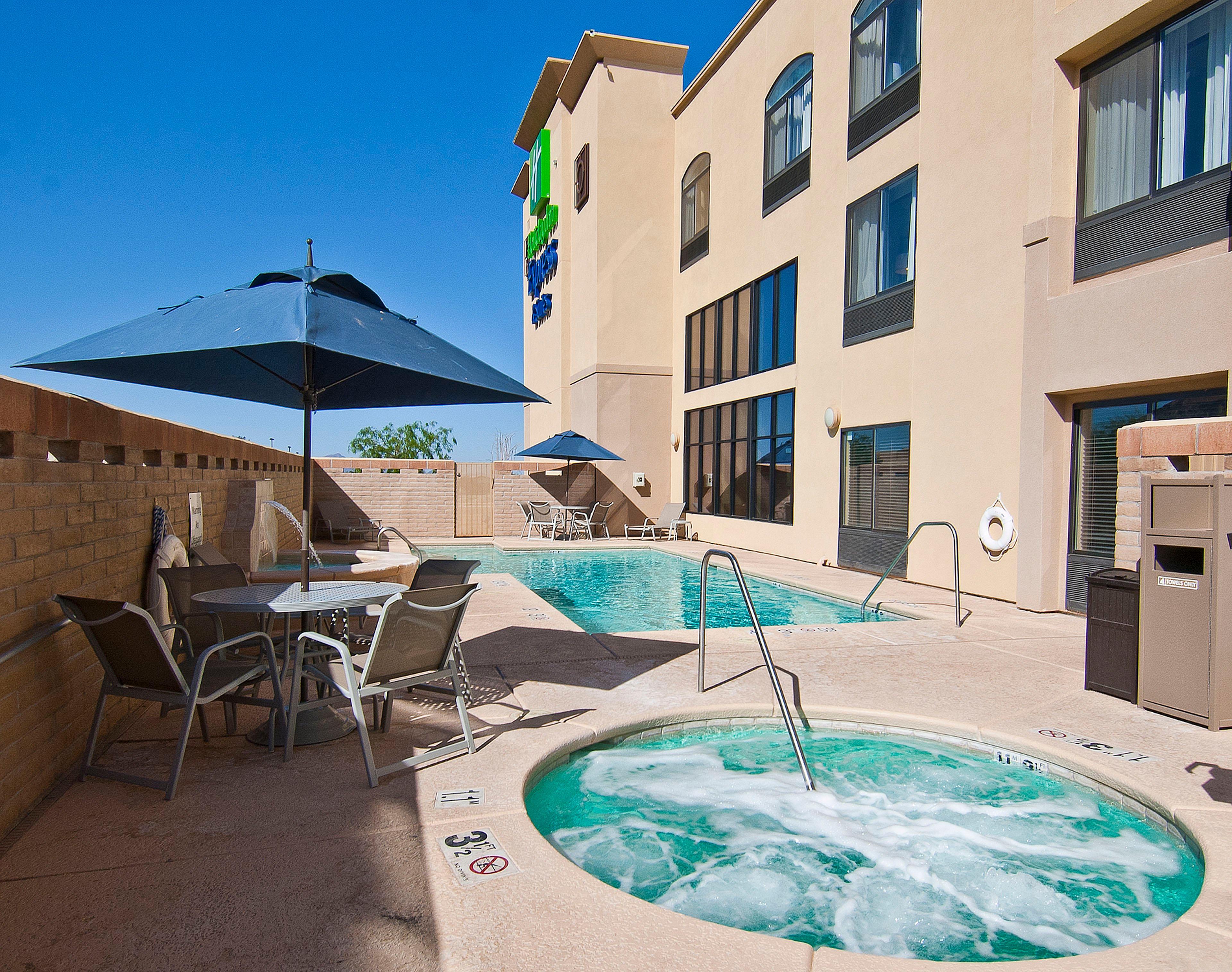 Holiday Inn Express & Suites Oro Valley-Tucson North By Ihg Екстериор снимка
